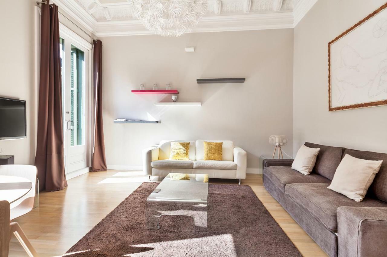 Uma Suites Rambla Catalunya 22 Barcelona Exterior photo